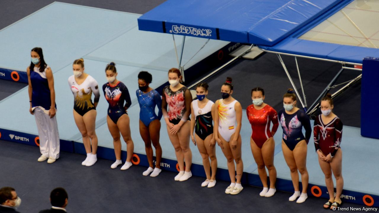 Bakıda Batut Gimnastikası üzrə 28-ci Dünya Yaş Qrupları Yarışlarının ikinci günü start götürüb (FOTO)
