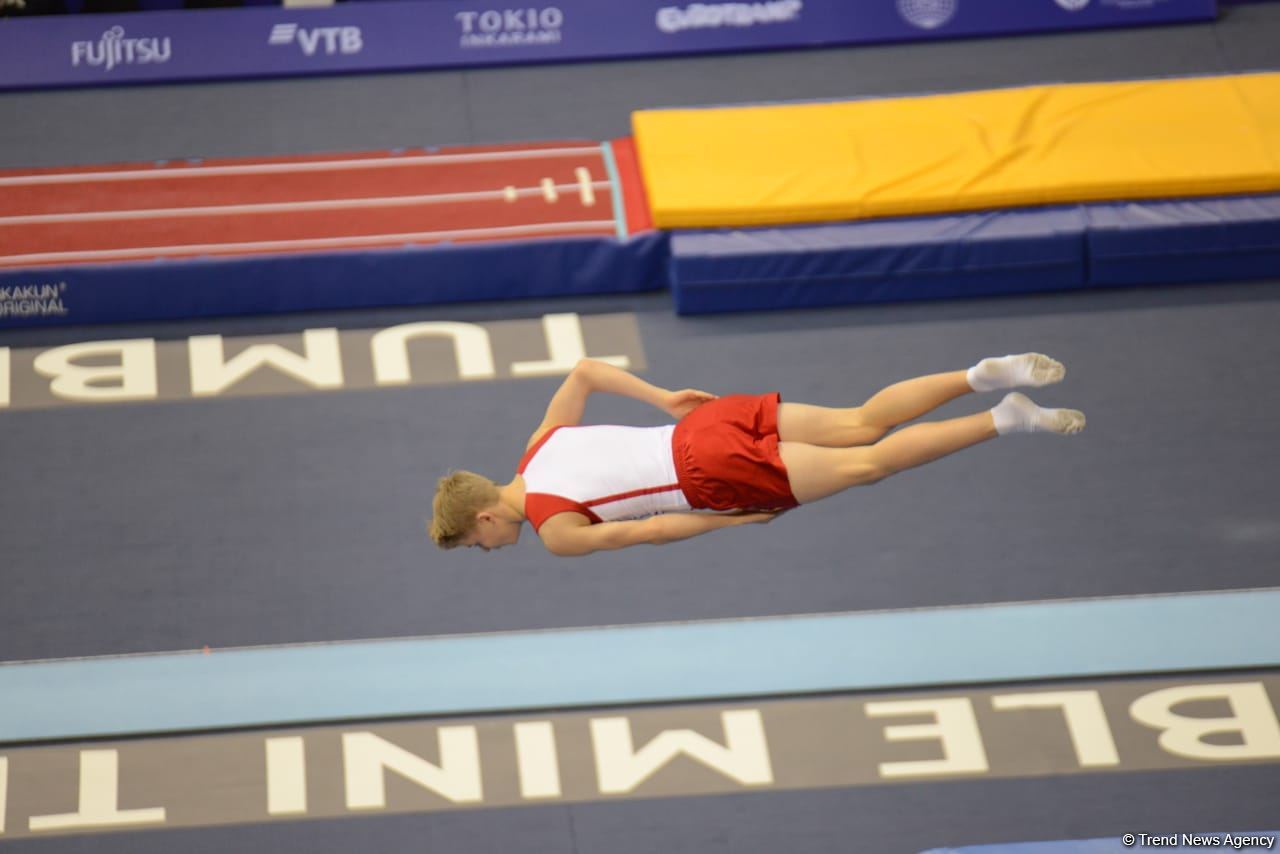 Bakıda Batut Gimnastikası üzrə 28-ci Dünya Yaş Qrupları Yarışlarının ikinci günü start götürüb (FOTO)