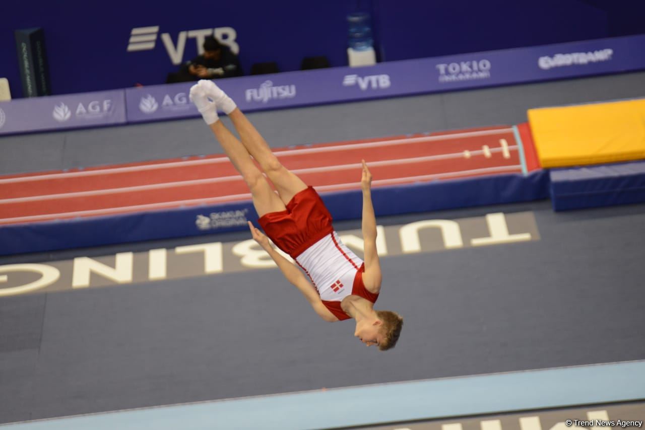 Bakıda Batut Gimnastikası üzrə 28-ci Dünya Yaş Qrupları Yarışlarının ikinci günü start götürüb (FOTO)