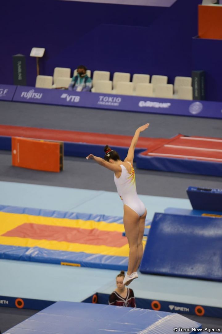 Bakıda Batut Gimnastikası üzrə 28-ci Dünya Yaş Qrupları Yarışlarının ikinci günü start götürüb (FOTO)