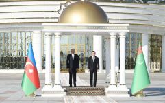 Azərbaycan Prezidenti İlham Əliyev Türkmənistana səfərə gəlib (FOTO/VİDEO) (YENİLƏNİB)