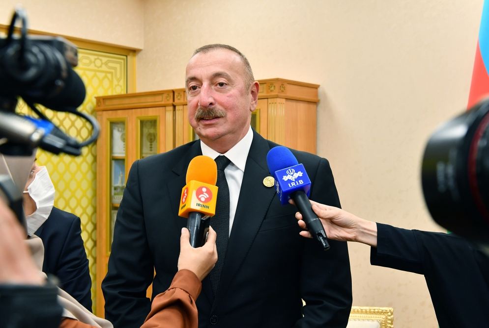 Prezident İlham Əliyevin İran Prezidenti Seyid İbrahim Rəisi ilə görüşü olub (FOTO/VİDEO) (YENİLƏNİB-2)