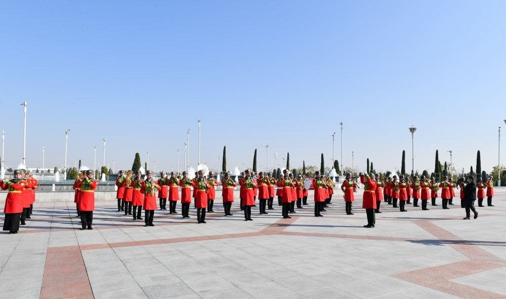 Azərbaycan Prezidenti İlham Əliyev Türkmənistana səfərə gəlib (FOTO/VİDEO) (YENİLƏNİB)