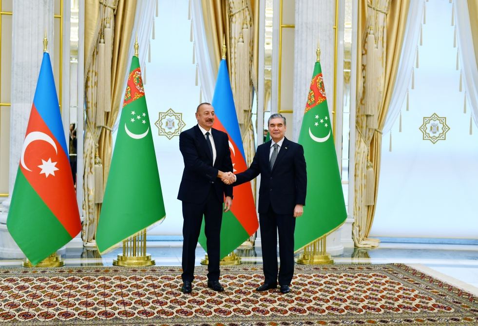Azərbaycan Prezidenti İlham Əliyev Türkmənistana səfərə gəlib (FOTO/VİDEO) (YENİLƏNİB)