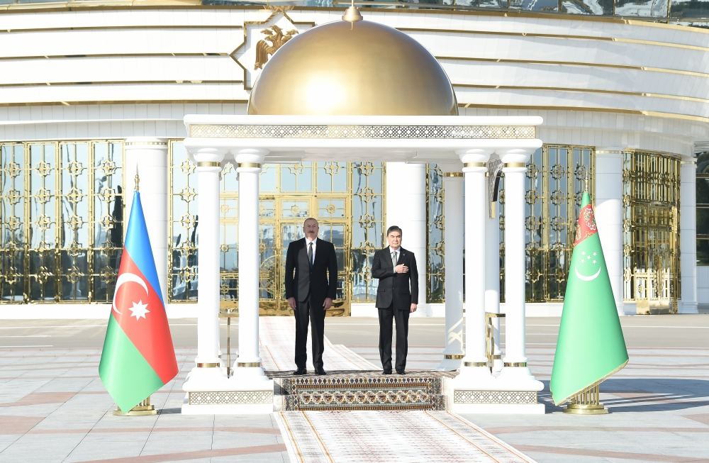 Azərbaycan Prezidenti İlham Əliyev Türkmənistana səfərə gəlib (FOTO/VİDEO) (YENİLƏNİB)