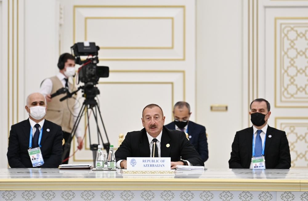 Prezident İlham Əliyev Aşqabadda İqtisadi Əməkdaşlıq Təşkilatının XV Zirvə toplantısında iştirak edib (FOTO/VİDEO) (YENİLƏNİB-4)