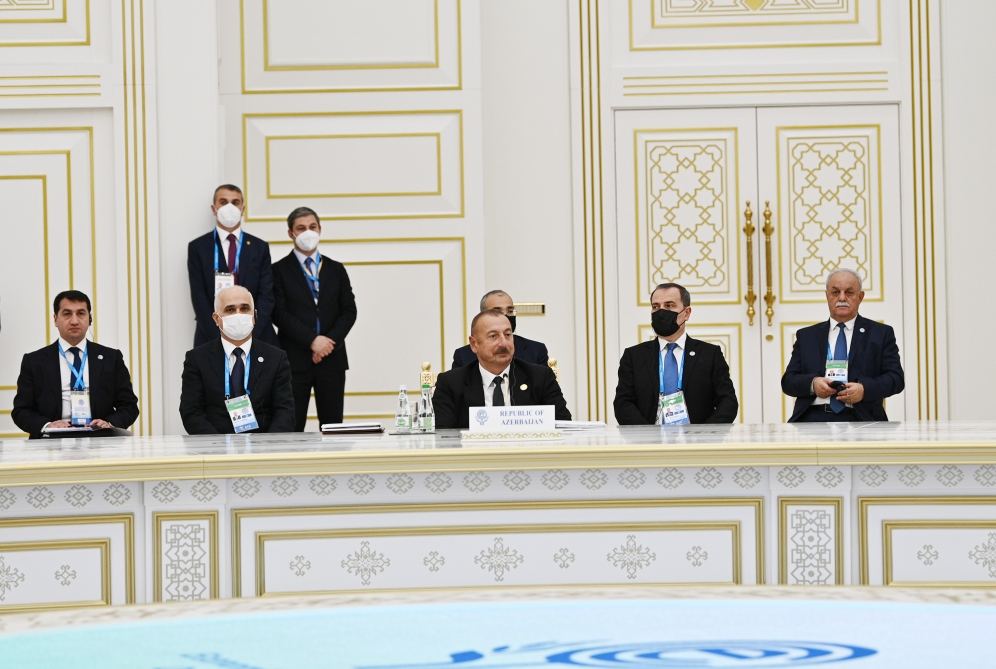 Prezident İlham Əliyev Aşqabadda İqtisadi Əməkdaşlıq Təşkilatının XV Zirvə toplantısında iştirak edib (FOTO/VİDEO) (YENİLƏNİB-4)