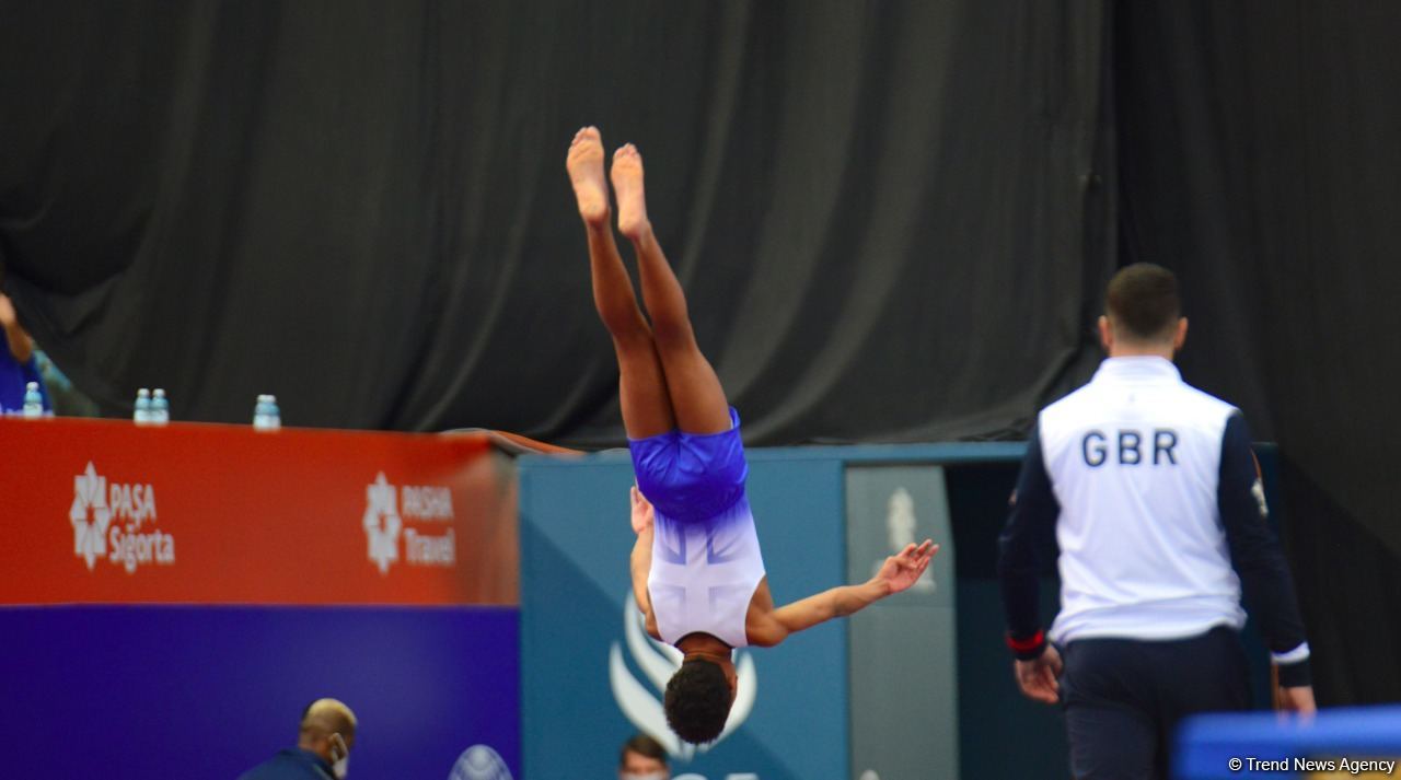 Bakıda batut gimnastikası və tamblinq üzrə Dünya Yaş Qrupu Yarışları davam edir (FOTO)