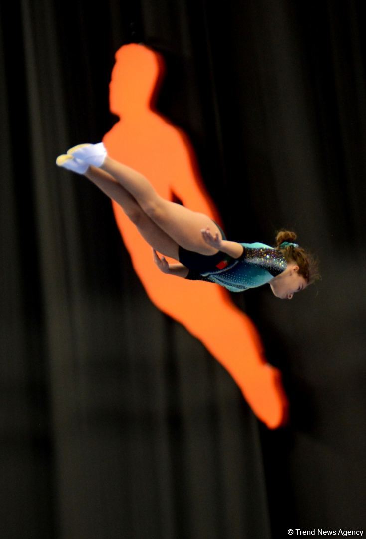 Bakıda batut gimnastikası və tamblinq üzrə Dünya Yaş Qrupu Yarışları davam edir (FOTO)