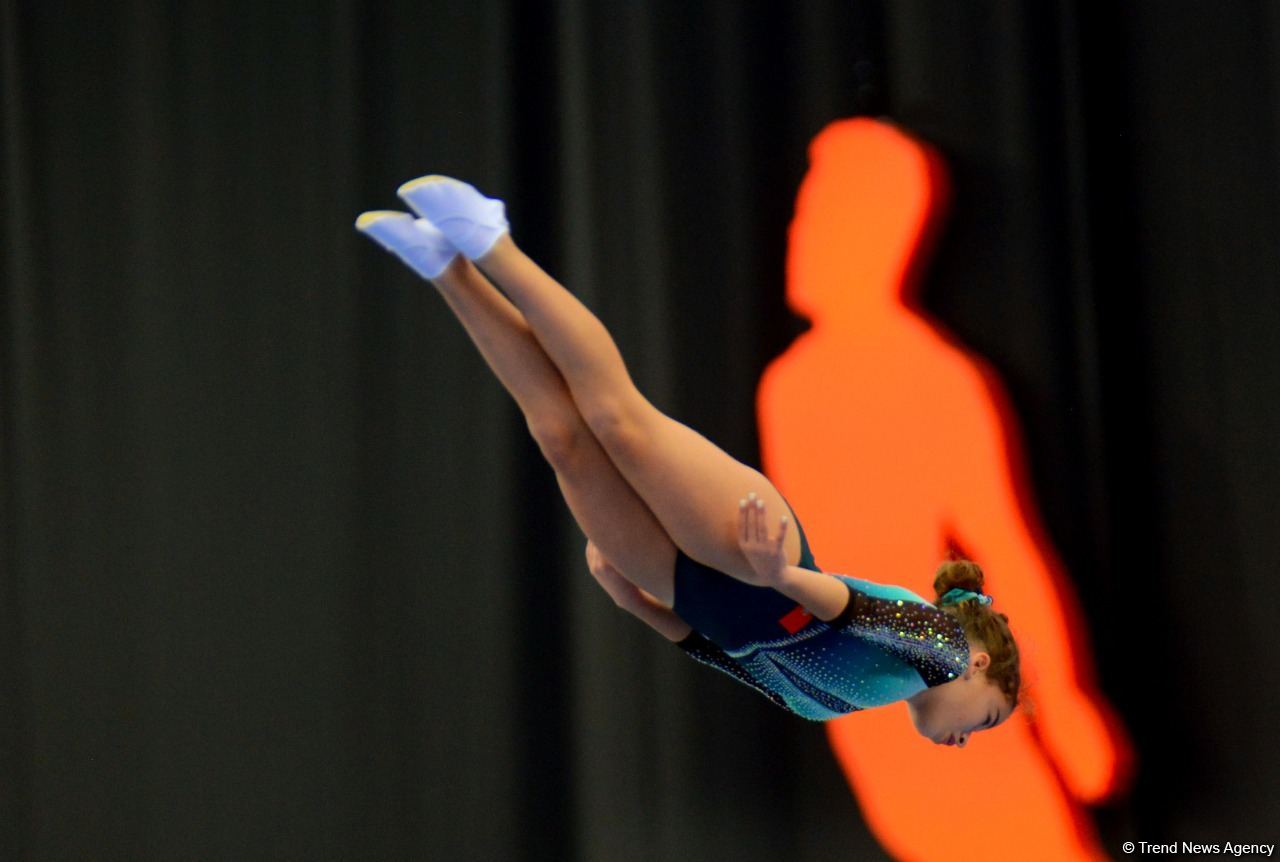 Bakıda batut gimnastikası və tamblinq üzrə Dünya Yaş Qrupu Yarışları davam edir (FOTO)