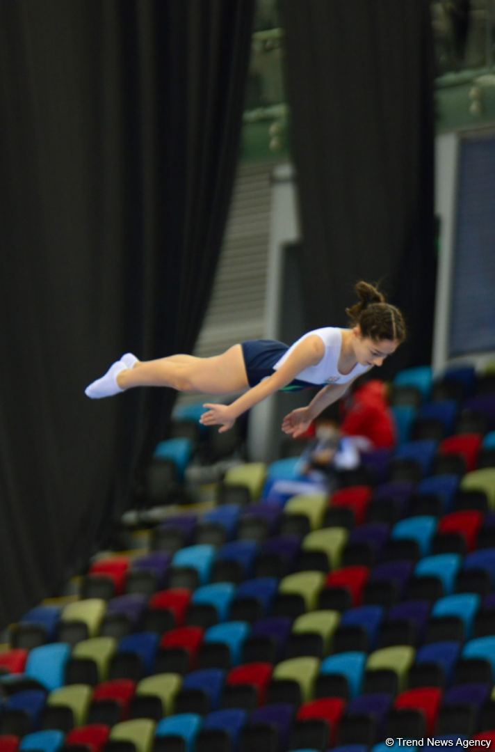 Bakıda batut gimnastikası və tamblinq üzrə Dünya Yaş Qrupu Yarışları davam edir (FOTO)