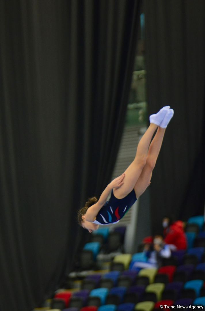 Bakıda batut gimnastikası və tamblinq üzrə Dünya Yaş Qrupu Yarışları davam edir (FOTO)