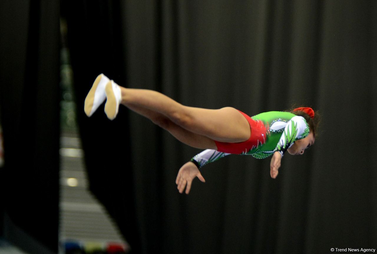 Bakıda batut gimnastikası və tamblinq üzrə Dünya Yaş Qrupu Yarışları davam edir (FOTO)