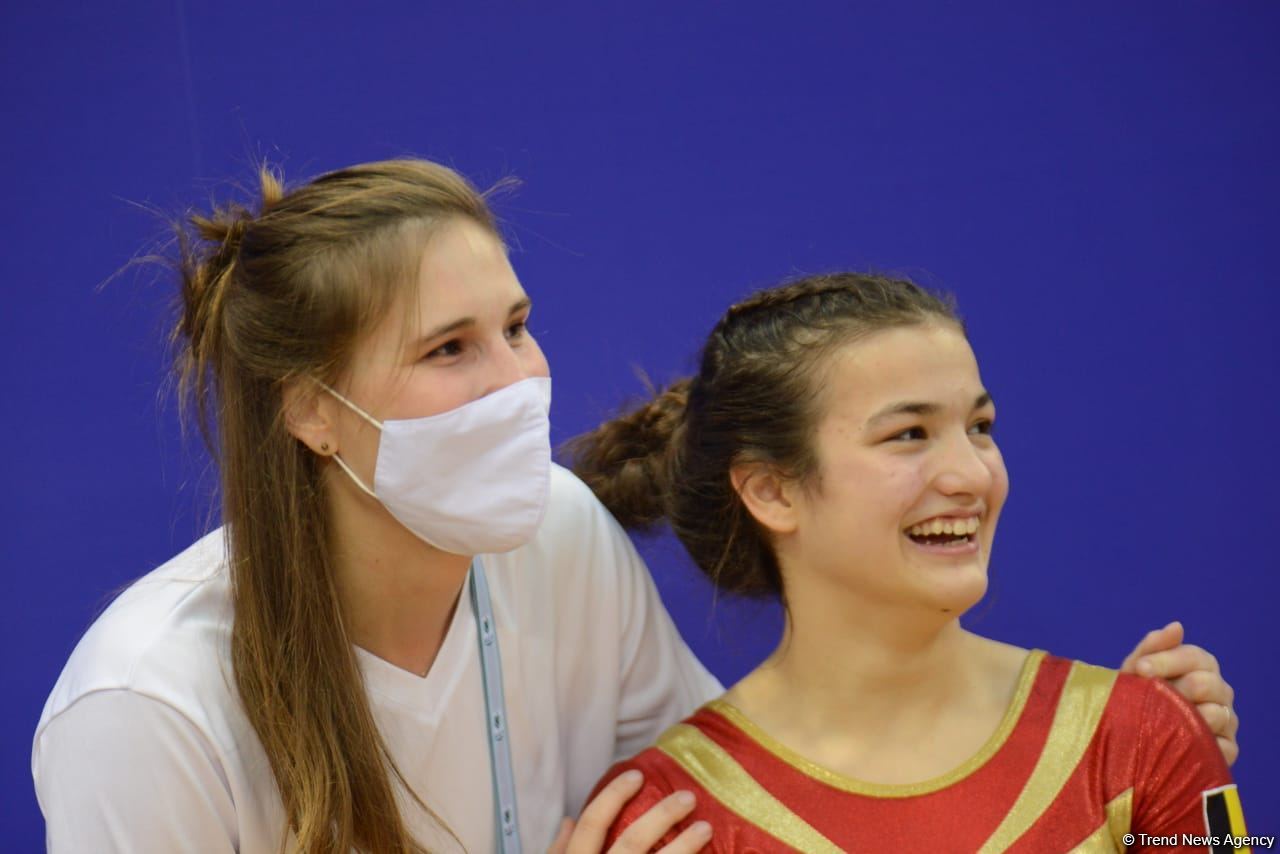Bakıda batut gimnastikası və tamblinq üzrə Dünya Yaş Qrupu Yarışlarının final gününün ən yaxşı anları (FOTO)