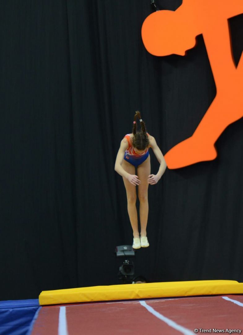 Bakıda batut gimnastikası və tamblinq üzrə Dünya Yaş Qrupu Yarışlarının final gününün ən yaxşı anları (FOTO)