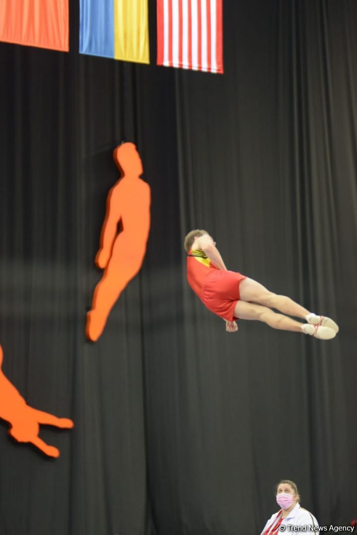 Bakıda batut gimnastikası və tamblinq üzrə Dünya Yaş Qrupu Yarışlarının final gününün ən yaxşı anları (FOTO)