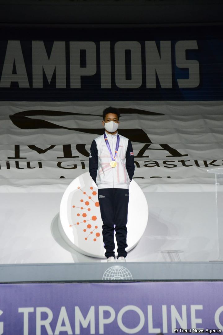 Batut gimnastikası və tamblinq üzrə Dünya Yaş Qrupu Yarışlarının final gününün qaliblərinin mükafatlandırılması mərasimi keçirilib
