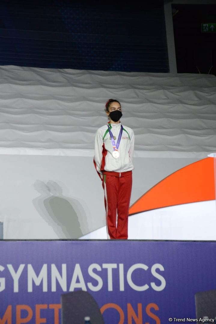 Batut gimnastikası və tamblinq üzrə Dünya Yaş Qrupu Yarışlarının final gününün qaliblərinin mükafatlandırılması mərasimi keçirilib