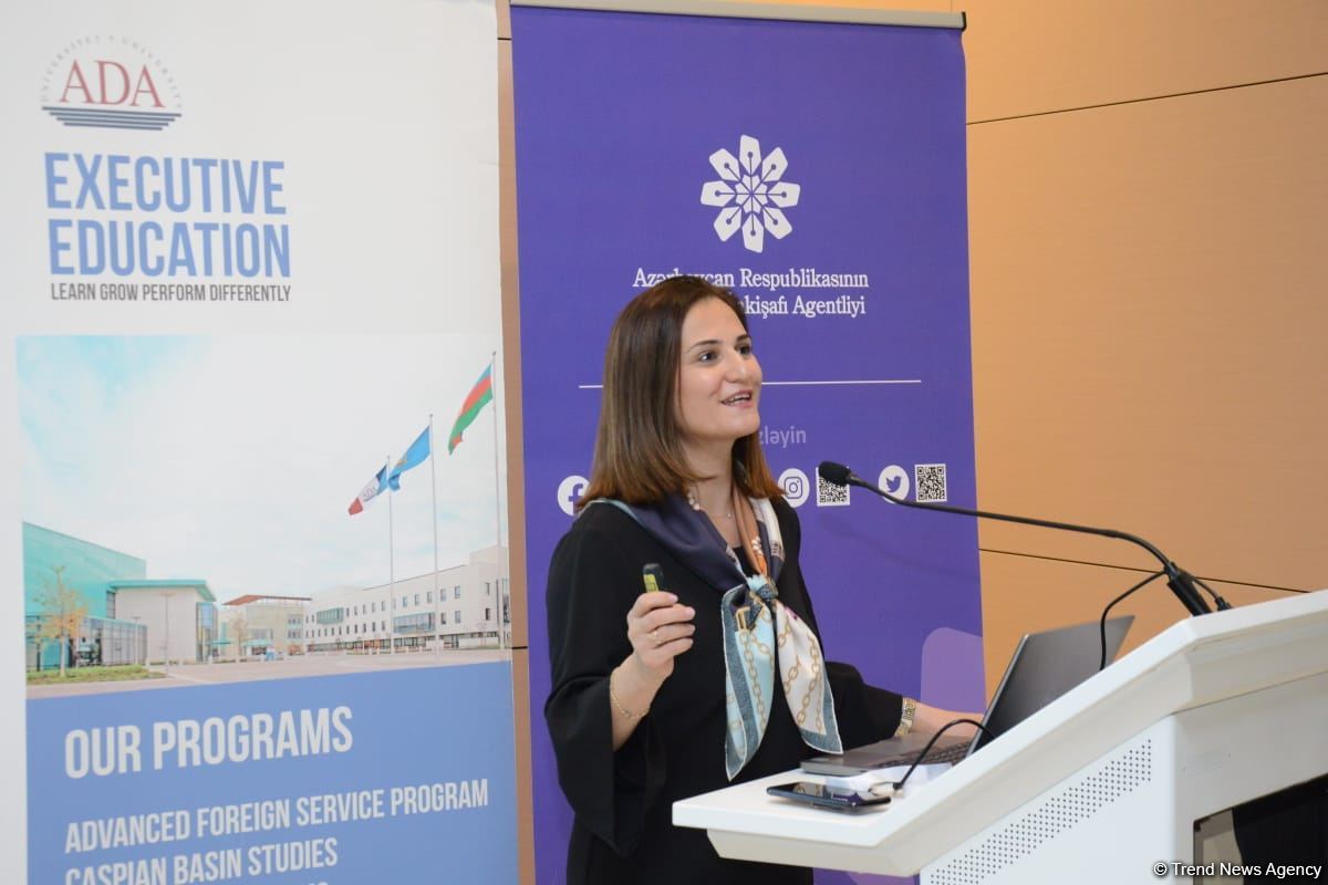 MEDİA və ADA Universiteti gənc jurnalistlər üçün seminarlara başlayıb (FOTO)