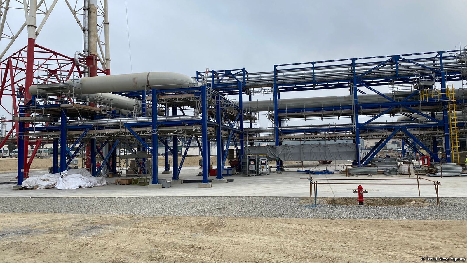 İlin sonunadək Neft Emalı Zavodunda modernizasiya işlərinin 90 faizi tamamlana bilər - SOCAR (FOTO)