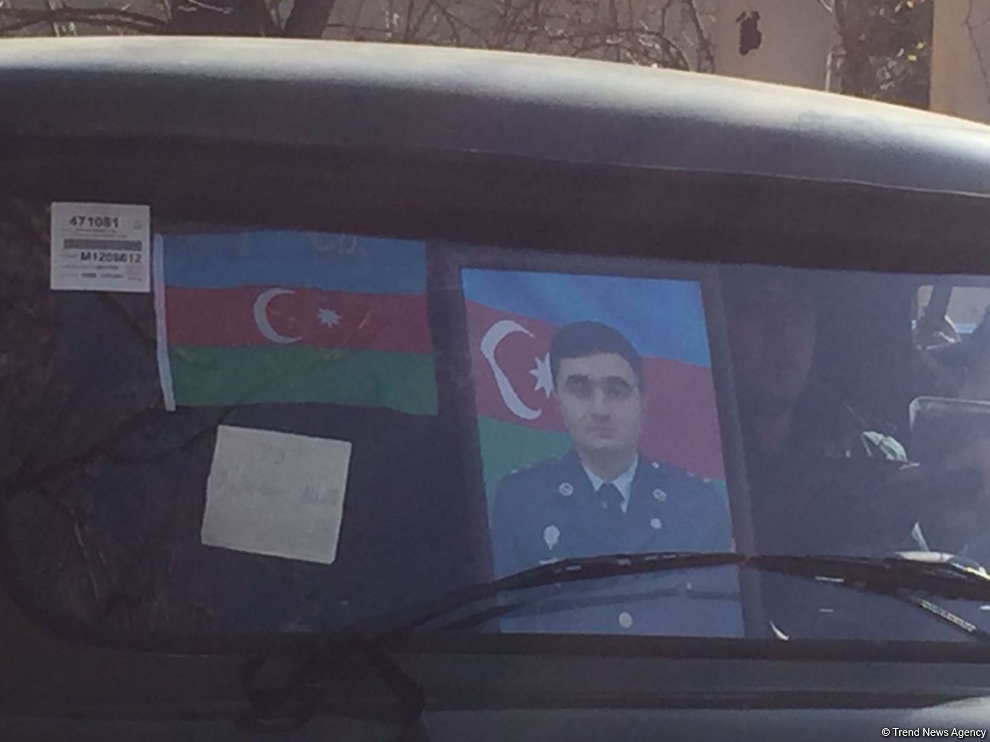 Helikopter qəzasında şəhid olanların cənazələri vida mərasimi üçün yola salınıb (FOTO/VİDEO)