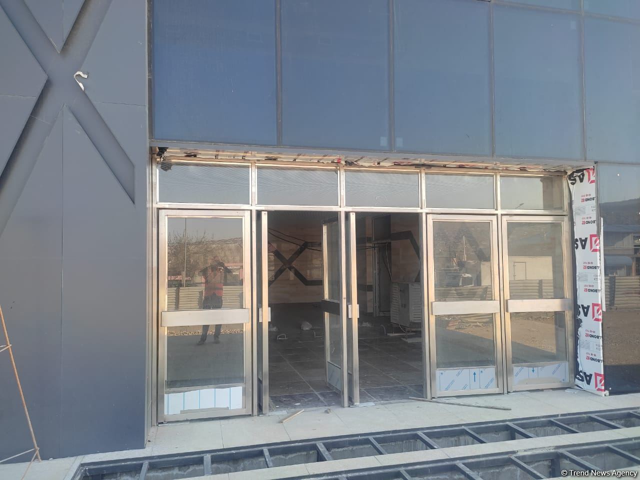 Metronun “Xocəsən” stansiyasında tikinti-quraşdırma işləri tamamlanır (FOTO)