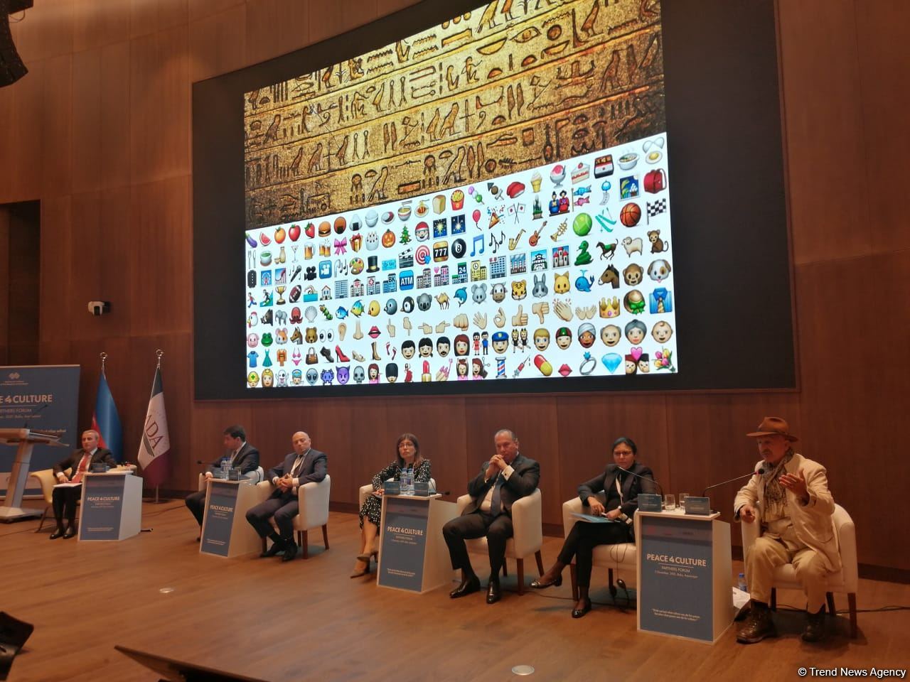 30 il ərzində gözləyirdik ki, UNESCO mədəni irsimizə qarşı törədilənlərə rəy bildirsin - Hikmət Hacıyev (FOTO)