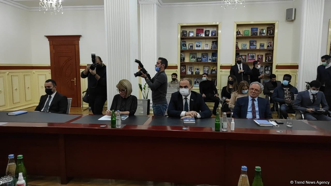 Misirli tədqiqatçının Vətən müharibəsinə aid kitabının təqdimatı keçirilib (FOTO)