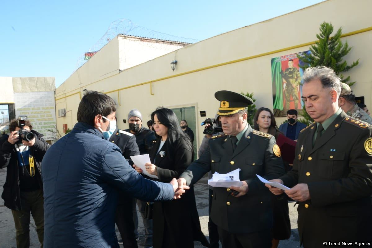 Amnistiya aktı çərçivəsində 17 saylı cəzaçəkmə müəssisəsindən 122 məhkum azadlığa buraxılıb (FOTO)