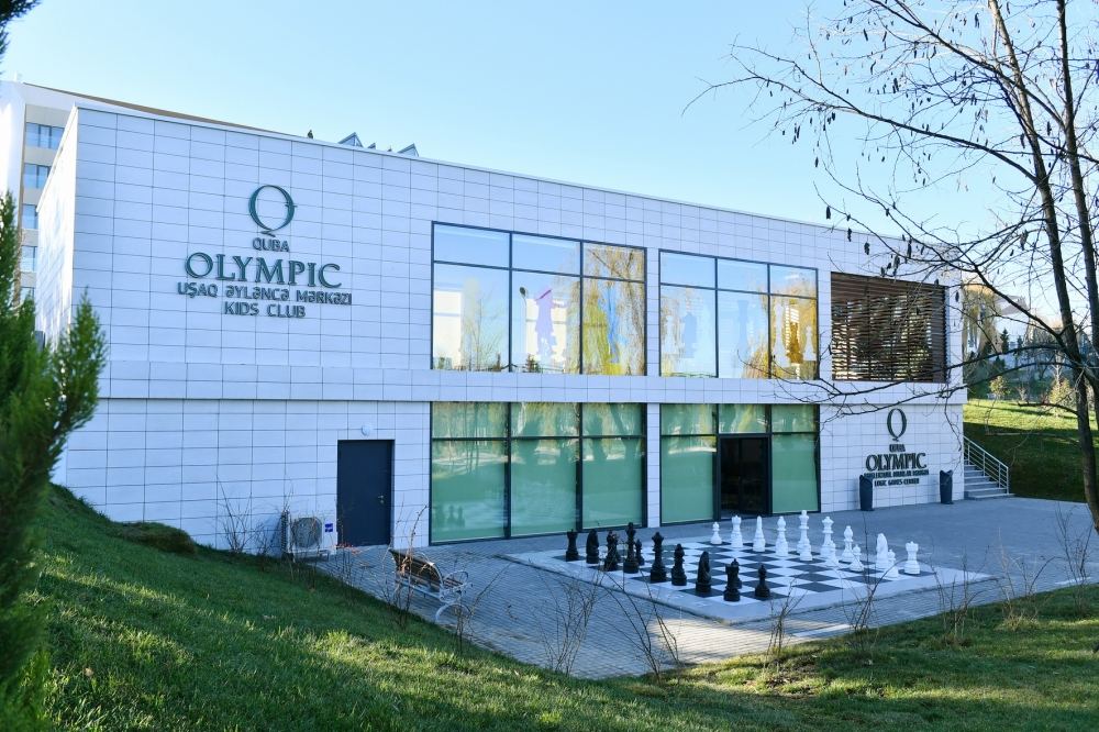 Prezident İlham Əliyev və Birinci xanım Mehriban Əliyeva Quba Olimpiya İdman Kompleksində yaradılan şəraitlə tanış olublar (YENİLƏNİB) (FOTO/VİDEO)