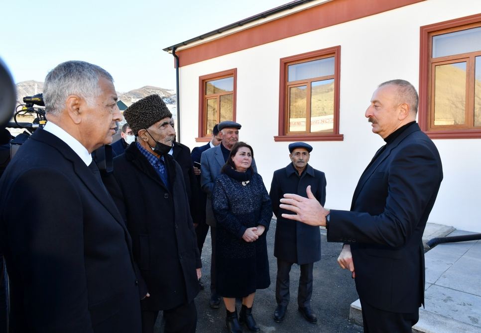 Prezident İlham Əliyev: Qarabağı görməyən gənc nəsil yetişdi, onlar Qarabağı canı-qanı bahasına azad etdilər (VİDEO)