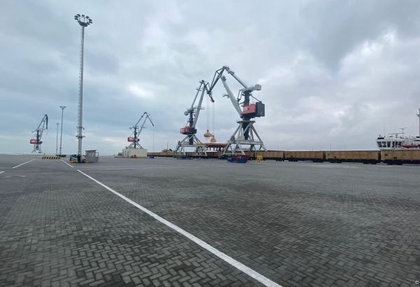 Bakı limanının Ro-Ro terminalı ildə 6 milyon tondan çox yük aşırmaq gücünə malikdir