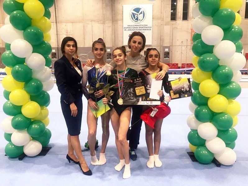 Gimnastımız Polşada birinci oldu (FOTO)