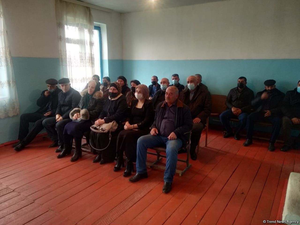 Millət vəkili Sevil Mikayılova növbəti dəfə Xaçmazda seçiciləri ilə görüşüb (FOTO)