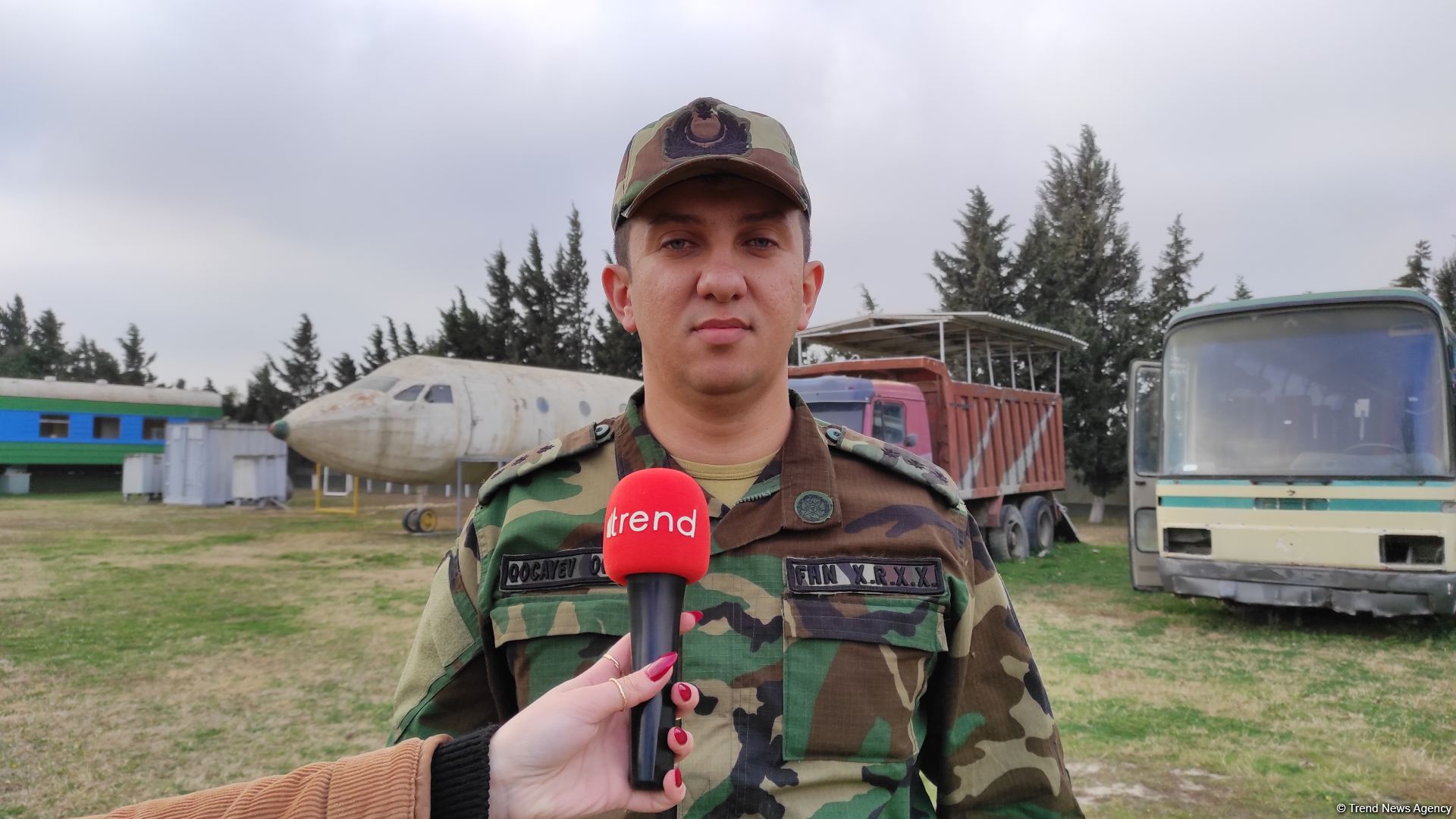 Azad olunan ərazilərin minalardan təmizlənməsinə xüsusi təlim keçmiş itlər cəlb olunub (FOTO/VİDEO)