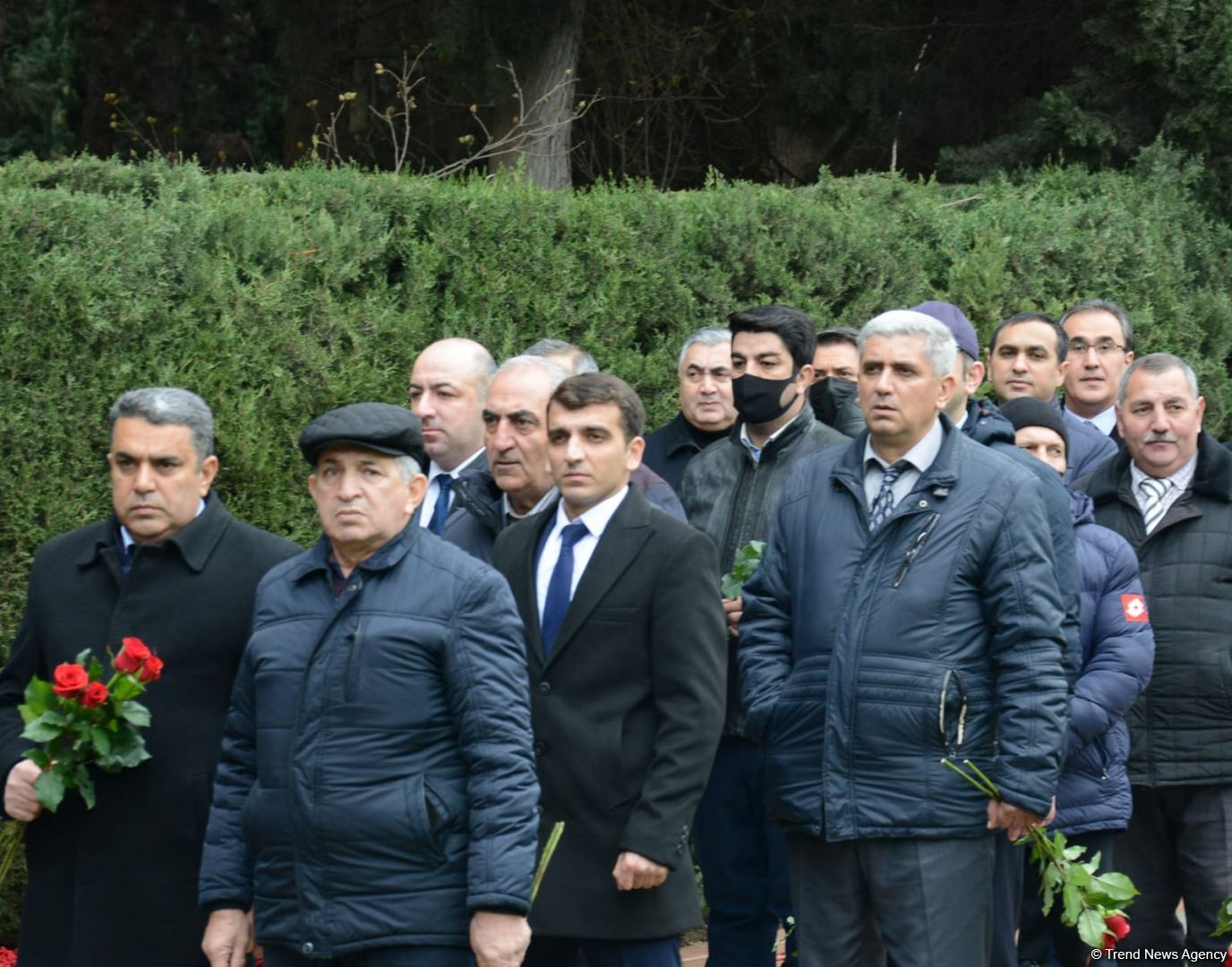 Azərbaycan xalqı ulu öndər Heydər Əliyevin xatirəsini dərin hörmət və ehtiramla yad edir (FOTO)