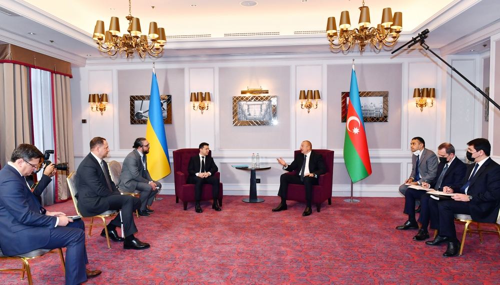 Prezident İlham Əliyev Brüsseldə Ukrayna Prezidenti Volodimir Zelenski ilə görüşüb (FOTO/VİDEO) (YENİLƏNİB)