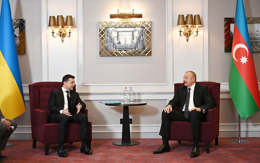 Prezident İlham Əliyev Brüsseldə Ukrayna Prezidenti Volodimir Zelenski ilə görüşüb (FOTO/VİDEO) (YENİLƏNİB)