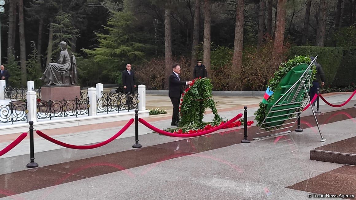 Müdafiə Sənayesi Nazirliyinin əməkdaşları peşə bayramını qeyd edirlər (FOTO)