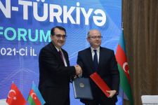 Azərbaycan-Türkiyə Enerji Forumu çərçivəsində 6 sənəd imzalanıb (FOTO)
