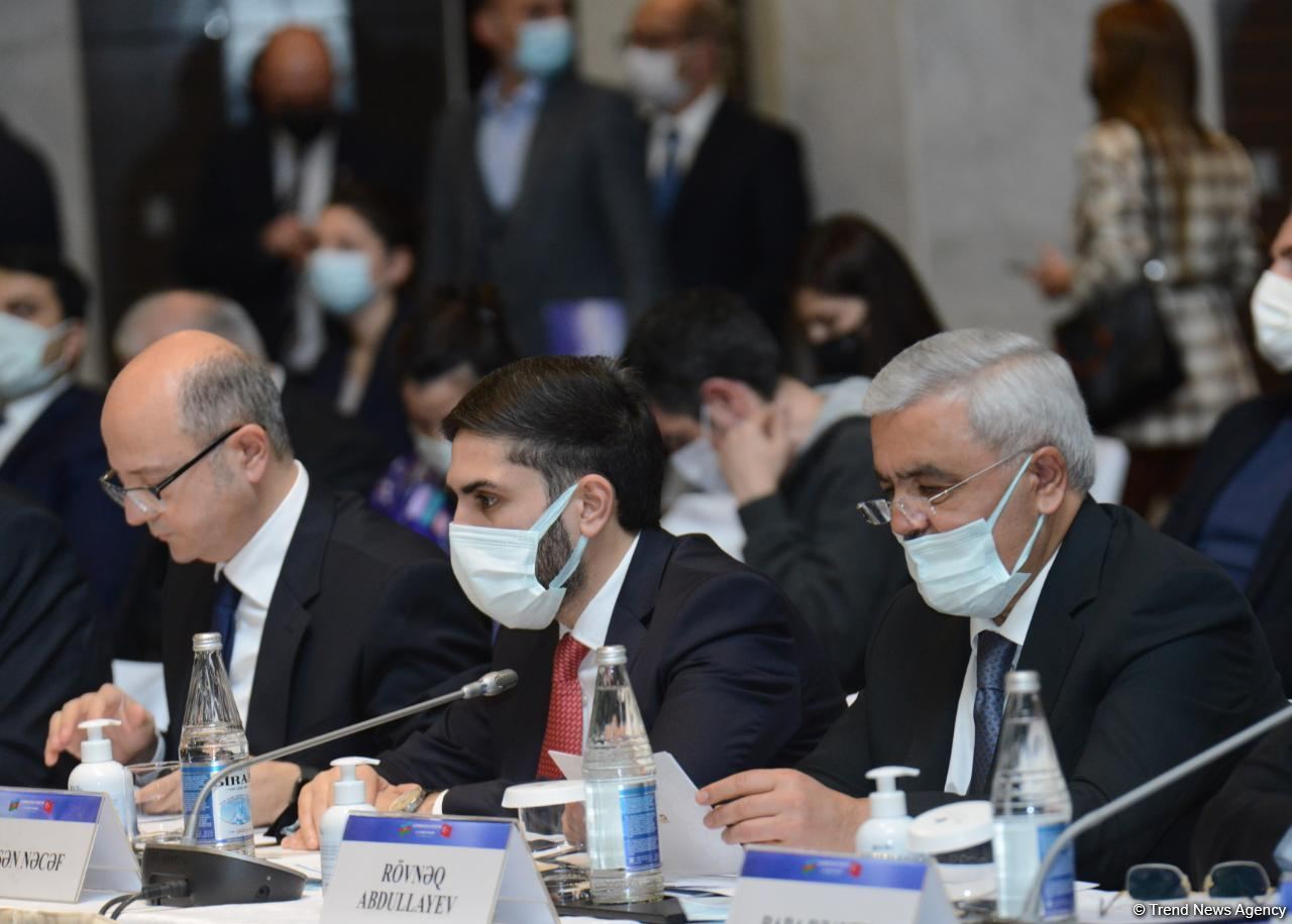 Bakıda Azərbaycan-Türkiyə Enerji Forumu keçirilib (FOTO) (ƏLAVƏ OLUNUB)