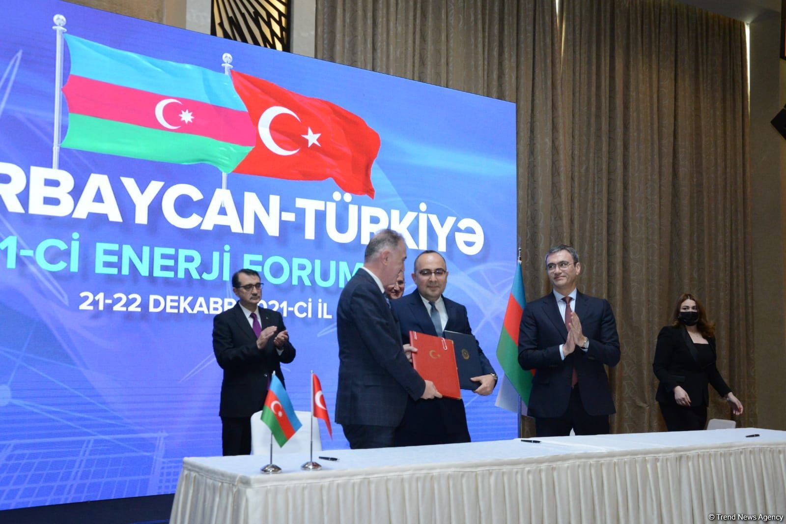 Azərbaycan-Türkiyə Enerji Forumu çərçivəsində 6 sənəd imzalanıb (FOTO)