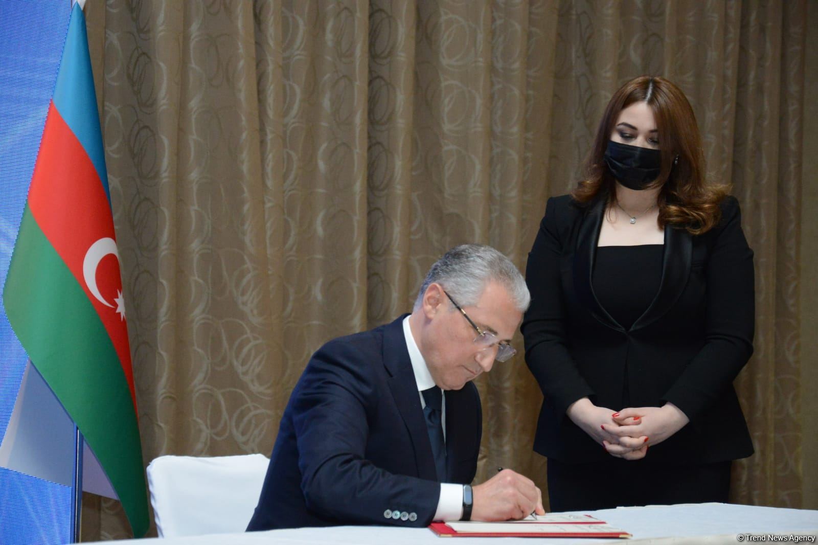 Azərbaycan-Türkiyə Enerji Forumu çərçivəsində 6 sənəd imzalanıb (FOTO)