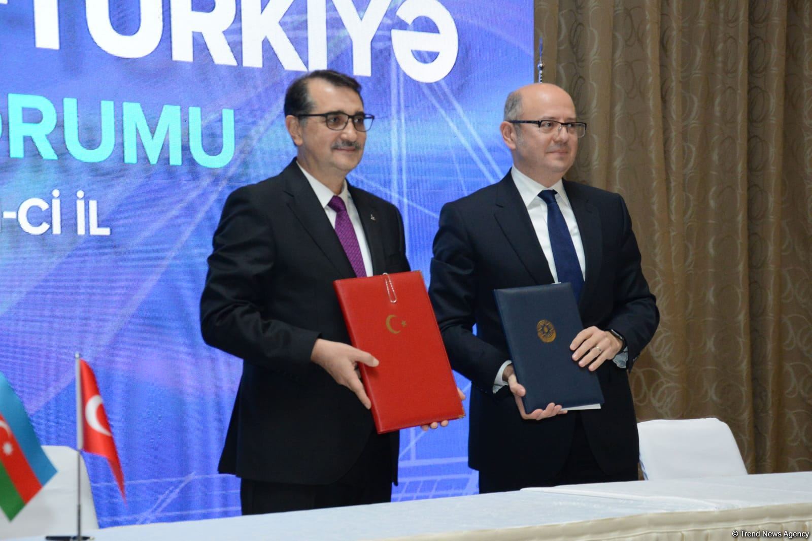 Azərbaycan-Türkiyə Enerji Forumu çərçivəsində 6 sənəd imzalanıb (FOTO)