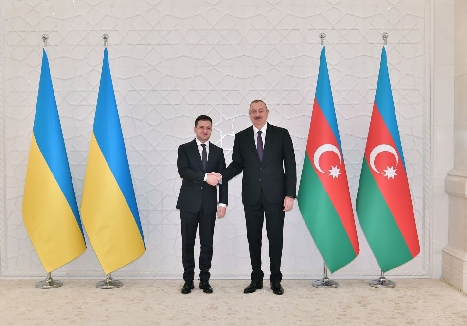 Prezident İlham Əliyevlə Prezident Volodimir Zelenski arasında telefon danışığı olub