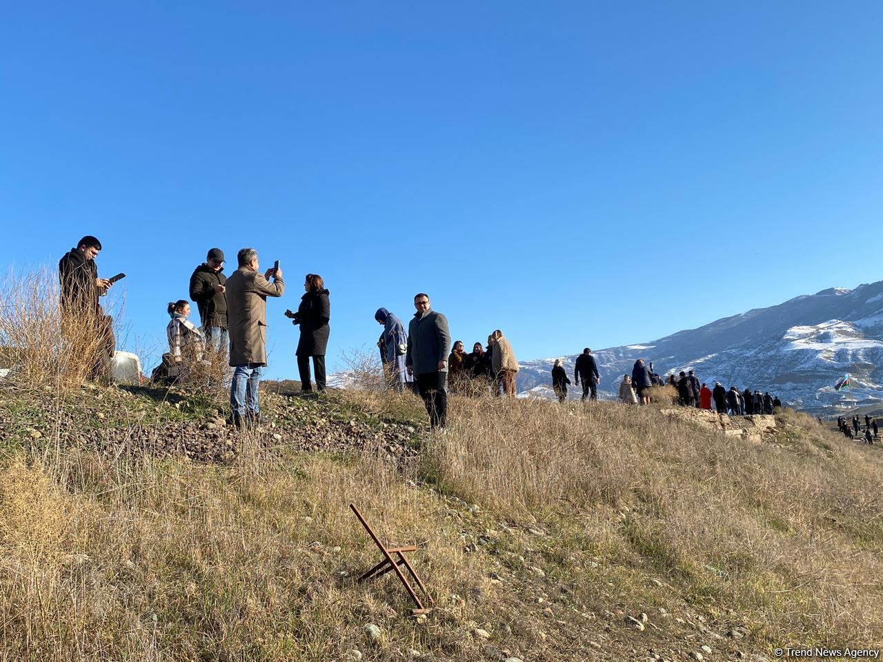 Azərbaycanda fəaliyyət göstərən QHT-lərin Xudafərinə səfəri başlayıb (FOTO)