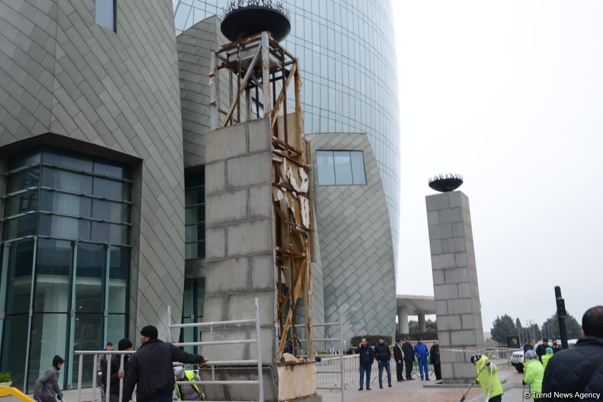 "Alov qüllələri"nin qarşısında partlayış olub (FOTO/VİDEO)