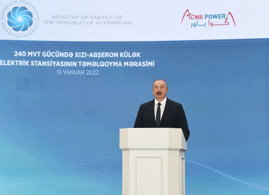 Prezident İlham Əliyev: İşğaldan azad edilmiş ərazilərdə bütövlükdə 10 min meqavata yaxın bərpaolunan külək və günəş elektrik enerjisinin istehsalı mümkündür