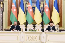 Azərbaycan və Ukrayna prezidentləri mətbuata bəyanatlarla çıxış ediblər (FOTO/VİDEO) (YENİLƏNİB)