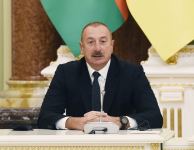 Azərbaycan və Ukrayna prezidentləri mətbuata bəyanatlarla çıxış ediblər (FOTO/VİDEO) (YENİLƏNİB)